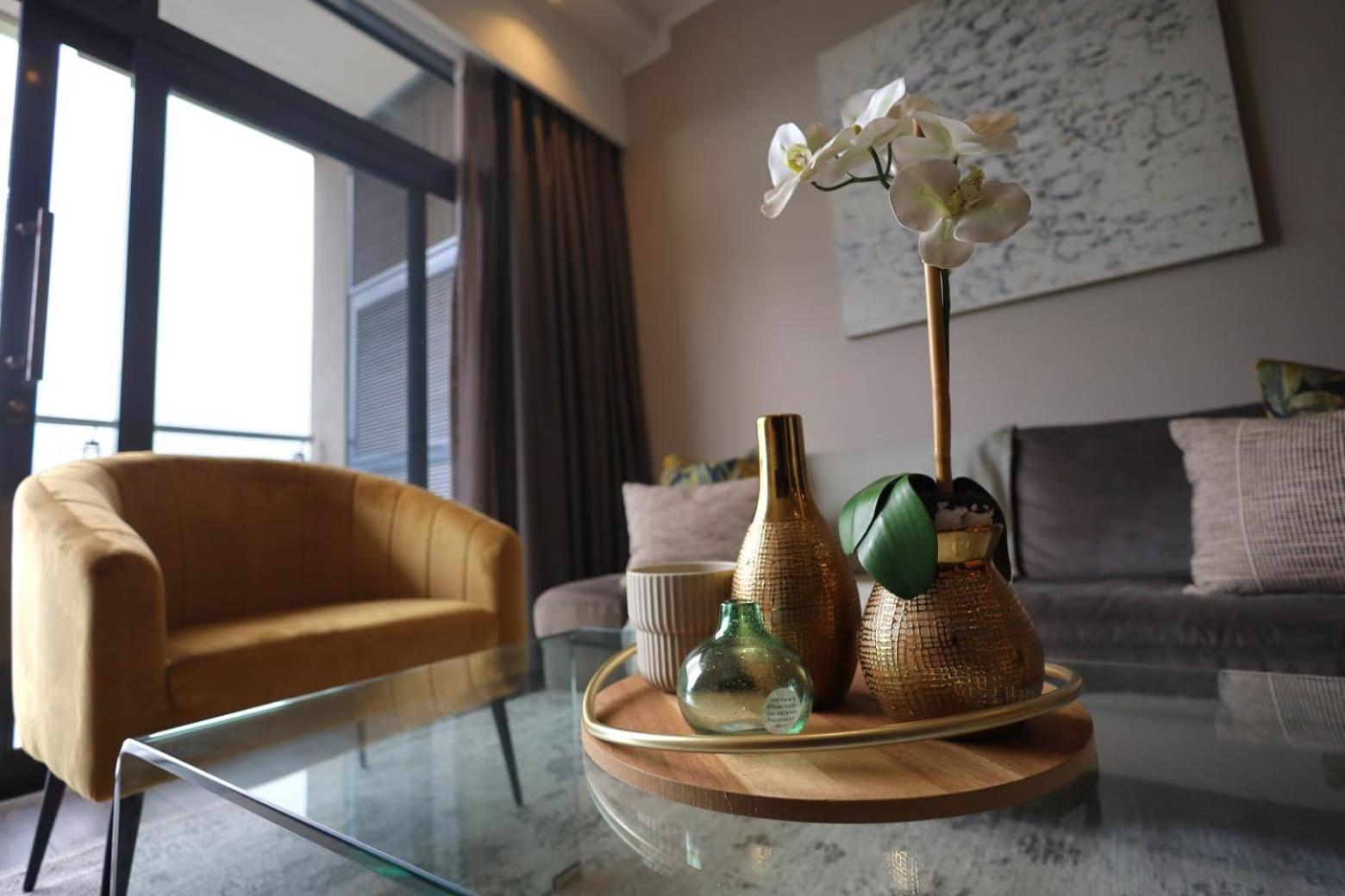 Menlyn Maine Luxury Rentals Pretoria-Noord Eksteriør billede